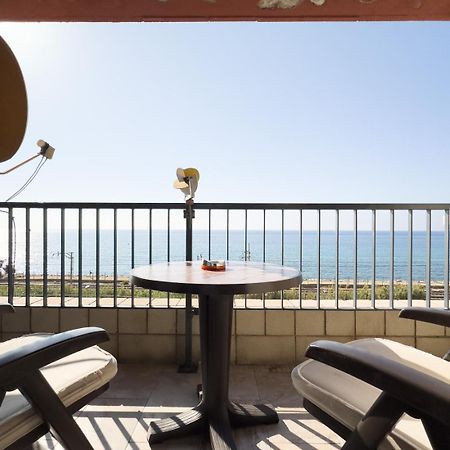 Impresionante Apartamento Delante Del Mar Vilassar De Mar Eksteriør bilde
